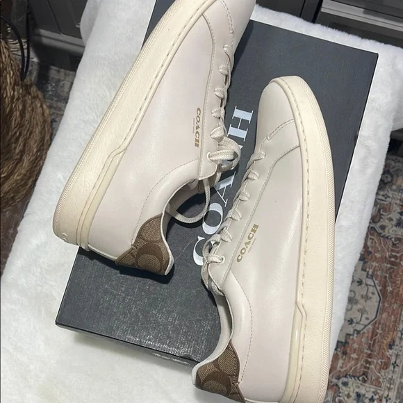 COACH- Clip Leather Low Top Chalk Sneakers- 9.5B - Picture 12 of 14